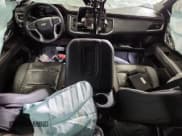 ✅ 2023 Chevrolet Tahoe LT • VIN: 1GNSCNKD0PR354269 • Lot: 87218935. Wystawiony na Copart z przebiegiem 71 687 mil. Bezpłatny archiwum sprzedaży aukcyjnych z USA i szczegółowy raport historii pojazdu na DreamBid. Zdjęcie 8.