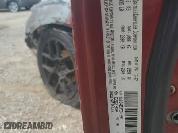 2007 Dodge Caliber SXT с VIN 1B3HB48B37D301098, выставлен на аукционе Copart как лот 67111194 с пробегом Не указан миль и Списание • Salvage title. История ставок и продаж доступна на DreamBid. Изображение 12.