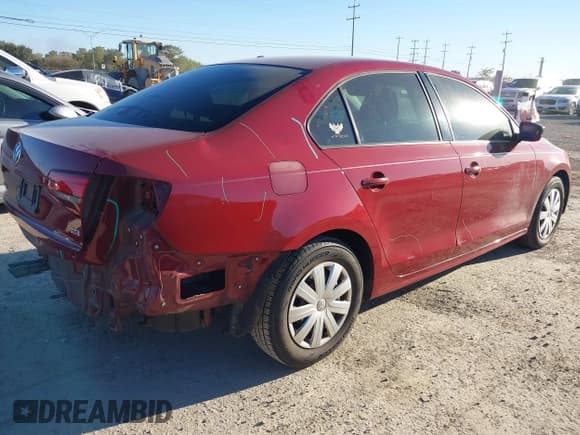 ✅ 2016 Volkswagen Jetta S • VIN: 3VW167AJ0GM419795 • Lot: 43547837. Wystawiony na IAAI z przebiegiem 84 321 mil. Bezpłatny archiwum sprzedaży aukcyjnych z USA i szczegółowy raport historii pojazdu na DreamBid. Zdjęcie 4.