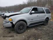 ✅ 1999 Lincoln Navigator • VIN: 5LMPU28A8XLJ41265 • Лот: 44762915. Опубликован ранее на Copart с пробегом 292 137 миль. Бесплатный доступ к архиву аукционных продаж из США и подробный отчёт об истории автомобиля на DreamBid. Изображение 1.