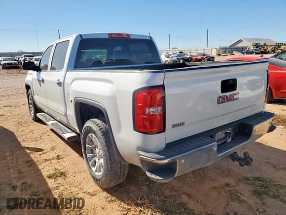 ✅ 2017 GMC Sierra 1500 SLE • VIN: 3GTU2MEC0HG510376 • Lot: 86716545. Listed on Copart with 202,654 mi. Free auction sales archive from the USA and detailed vehicle history report at DreamBid. Image 2.