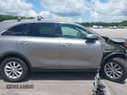 ✅ 2016 Kia Sorento LX • VIN: 5XYPG4A52GG181456 • Lot: 42535513. Listed on IAAI with 133,151 mi. Free auction sales archive from the USA and detailed vehicle history report at DreamBid. Image 13.