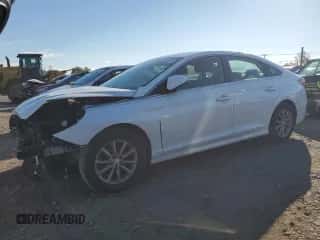 2018 Hyundai Sonata SE z VIN 5NPE24AF7JH599770, wystawiony jako Copart lot #87053675 z przebiegiem 72 898 mil mil oraz Szkoda całkowita • Salvage title. Historia ofert i sprzedaży dostępna na DreamBid. Obrazek 1.