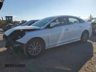 2018 Hyundai Sonata SE z VIN 5NPE24AF7JH599770, wystawiony jako Copart lot #87053675 z przebiegiem 72 898 mil mil oraz Szkoda całkowita • Salvage title. Historia ofert i sprzedaży dostępna na DreamBid. Obrazek 1.