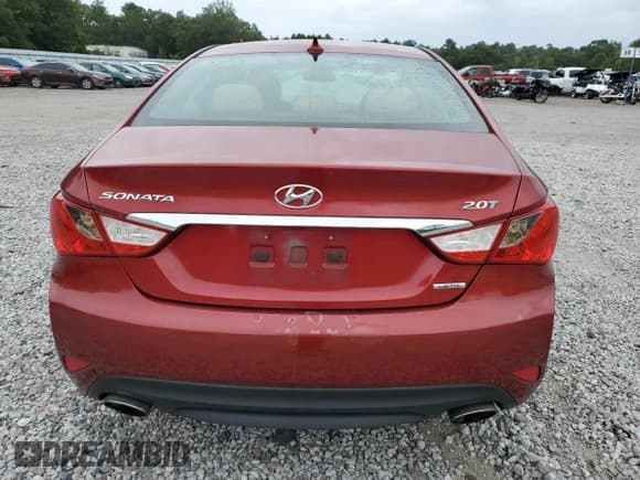 ✅ 2014 Hyundai Sonata Limited • VIN: 5NPEC4AB9EH945821 • Lot: 70688834. Listed on Copart with 116,991 mi. Free auction sales archive from the USA and detailed vehicle history report at DreamBid. Image 6.