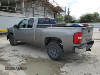 ✅ 2013 Chevrolet Silverado 1500 LT • VIN: 1GCRCSE08DZ222287 • Lot: 70887104. Listed on Copart with 215,773 mi. Free auction sales archive from the USA and detailed vehicle history report at DreamBid. Image 2.