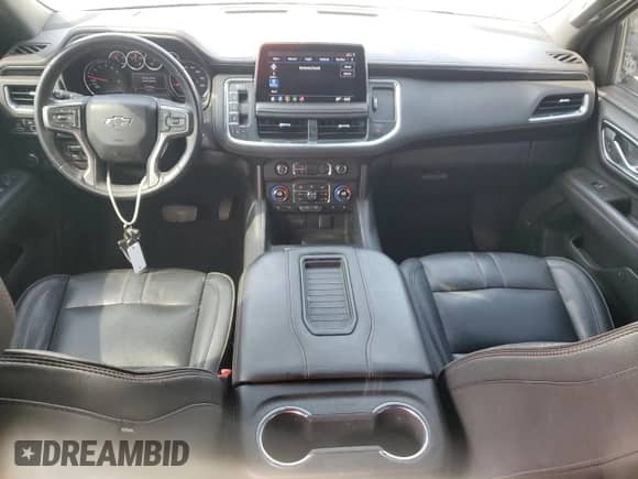 ✅ 2021 Chevrolet Suburban RST • VIN: 1GNSCEKDXMR353609 • Lot: 54239095. Wystawiony na Copart z przebiegiem 102 769 mil. Bezpłatny archiwum sprzedaży aukcyjnych z USA i szczegółowy raport historii pojazdu na DreamBid. Zdjęcie 8.