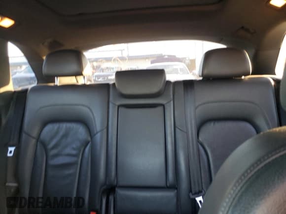 ✅ 2015 Audi Q5 Premium Plus • VIN: WA1LFAFP0FA063487 • Lot: 92644805. Listed on Copart with 148,060 mi. Free auction sales archive from the USA and detailed vehicle history report at DreamBid. Image 10.