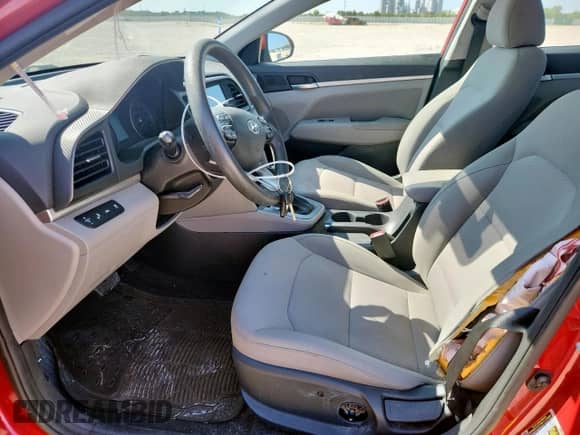 ✅ 2020 Hyundai Elantra SEL • VIN: 5NPD84LF5LH521353 • Лот: 80172935. Размещён на Copart с пробегом 84 760 миль миль. Получите бесплатный доступ к архиву аукционных продаж из США и посмотрите подробный отчёт об истории автомобиля на DreamBid. Изображение 7.