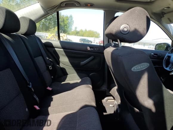 ✅ 2003 Volkswagen Jetta Wolfsburg Edition • VIN: 3VWPE69MX3M192812 • Лот: 69830925. Опубликован ранее на Copart с пробегом 123 497 миль. Бесплатный доступ к архиву аукционных продаж из США и подробный отчёт об истории автомобиля на DreamBid. Изображение 10.