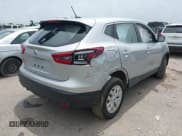 ✅ 2020 Nissan Rogue SV • VIN: JN1BJ1CV9LW260548 • Lot: 42628102. Wystawiony na IAAI z przebiegiem 87 529 mil. Bezpłatny archiwum sprzedaży aukcyjnych z USA i szczegółowy raport historii pojazdu na DreamBid. Zdjęcie 4.