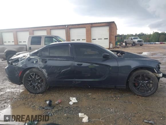 ✅ 2017 Dodge Charger R/T • VIN: 2C3CDXCT1HH667204 • Лот: 43313131. Опубликован ранее на IAAI с пробегом Не указан. Бесплатный доступ к архиву аукционных продаж из США и подробный отчёт об истории автомобиля на DreamBid. Изображение 12.