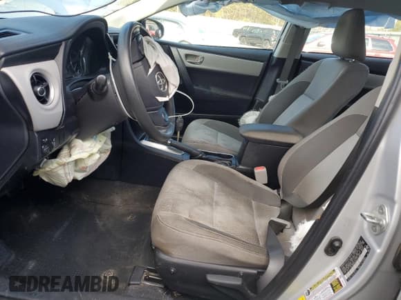 ✅ 2019 Toyota Corolla SE • VIN: 2T1BURHE3KC244090 • Lot: 90396335. Listed on Copart with 71,780 mi. Free auction sales archive from the USA and detailed vehicle history report at DreamBid. Image 7.