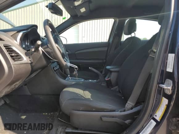 2014 Dodge Avenger SE с VIN 1C3CDZABXEN139556, выставлен на аукционе Copart как лот 62517304 с пробегом 88 334 миль миль и Списание • Salvage title. История ставок и продаж доступна на DreamBid. Изображение 7.