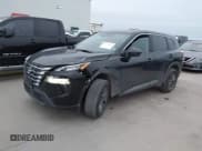 ✅ 2024 Nissan Rogue S • VIN: 5N1BT3AAXRC757617 • Lot: 43813812. Wystawiony na IAAI z przebiegiem 37 051 mil. Bezpłatny archiwum sprzedaży aukcyjnych z USA i szczegółowy raport historii pojazdu na DreamBid. Zdjęcie 18.