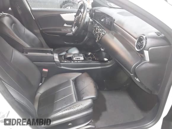 ✅ 2020 Mercedes-Benz A 220 • VIN: WDD3G4FB9LW037189 • Lot: 43478699. Listed on IAAI with 56,009 mi. Free auction sales archive from the USA and detailed vehicle history report at DreamBid. Image 5.