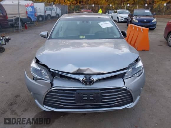 ✅ 2017 Toyota Avalon XLE Premium • VIN: 4T1BK1EB5HU258842 • Lot: 43619811. Wystawiony na IAAI z przebiegiem 31 594 mil. Bezpłatny archiwum sprzedaży aukcyjnych z USA i szczegółowy raport historii pojazdu na DreamBid. Zdjęcie 12.