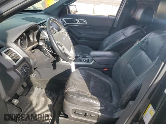 ✅ 2014 Ford Explorer Sport • VIN: 1FM5K8GTXEGA21477 • Lot: 92053005. Wystawiony na Copart z przebiegiem 173 349 mil. Bezpłatny archiwum sprzedaży aukcyjnych z USA i szczegółowy raport historii pojazdu na DreamBid. Zdjęcie 7.