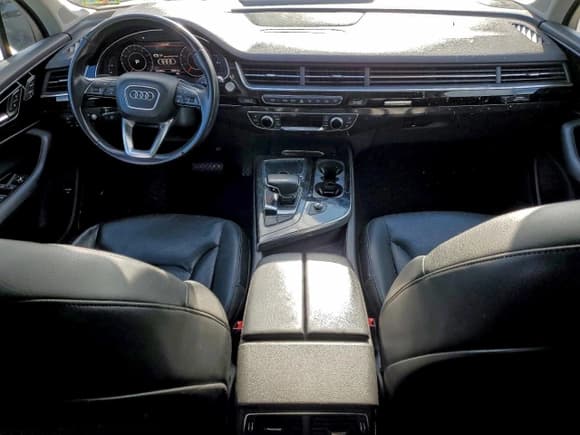 ✅ 2019 Audi Q7 Prestige • VIN: WA1VAAF70KD026665 • Лот: 92529065. Опубликован ранее на Copart с пробегом 122 690 миль. Бесплатный доступ к архиву аукционных продаж из США и подробный отчёт об истории автомобиля на DreamBid. Изображение 8.