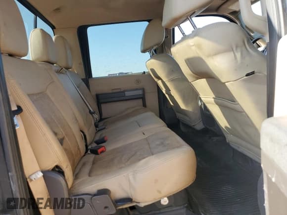 ✅ 2011 Ford F-250 XL • VIN: 1FT7W2BT0BEA11571 • Lot: 70692635. Listed on Copart with 180,353 mi. Free auction sales archive from the USA and detailed vehicle history report at DreamBid. Image 10.