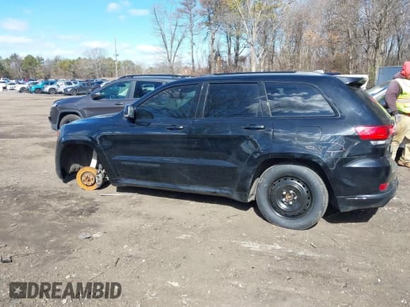 ✅ 2021 Jeep Grand Cherokee Limited • VIN: 1C4RJFBG9MC651276 • Лот: 41749880. Опубликован ранее на IAAI с пробегом 53 781 миль. Бесплатный доступ к архиву аукционных продаж из США и подробный отчёт об истории автомобиля на DreamBid. Изображение 14.