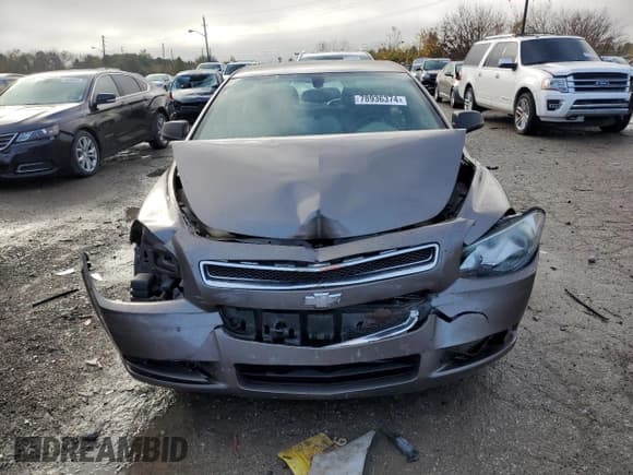✅ 2011 Chevrolet Malibu 1LS • VIN: 1G1ZB5E14BF303906 • Lot: 78936374. Listed on Copart with 131,916 mi. Free auction sales archive from the USA and detailed vehicle history report at DreamBid. Image 5.