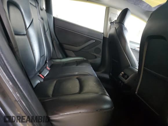 ✅ 2022 Tesla Model 3 • VIN: 5YJ3E1EA7NF189583 • Лот: 59351395. Опубликован ранее на Copart с пробегом 142 533 миль. Бесплатный доступ к архиву аукционных продаж из США и подробный отчёт об истории автомобиля на DreamBid. Изображение 10.