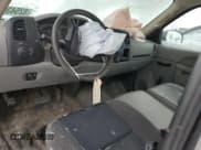 ✅ 2011 Chevrolet Silverado 2500HD Work Truck • VIN: 1GC0CVCGXBF196638 • Lot: 82543004. Wystawiony na Copart z przebiegiem Nie podano. Bezpłatny archiwum sprzedaży aukcyjnych z USA i szczegółowy raport historii pojazdu na DreamBid. Zdjęcie 8.