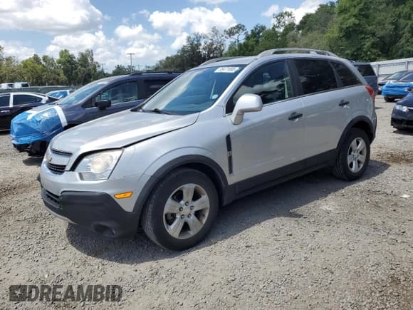 ✅ 2014 Chevrolet Captiva Sport LS • VIN: 3GNAL2EK5ES643520 • Lot: 55471695. Wystawiony na Copart z przebiegiem 86 302 mil. Bezpłatny archiwum sprzedaży aukcyjnych z USA i szczegółowy raport historii pojazdu na DreamBid. Zdjęcie 1.