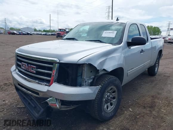 ✅ 2013 GMC Sierra 1500 SL • VIN: 1GTR1UEA7DZ192385 • Lot: 42158566. Wystawiony na IAAI z przebiegiem 202 963 mil. Bezpłatny archiwum sprzedaży aukcyjnych z USA i szczegółowy raport historii pojazdu na DreamBid. Zdjęcie 2.