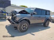 ✅ 2021 Ford Bronco • VIN: 1FMEE5DP3MLB04025 • Lot: 70059825. Wystawiony na Copart z przebiegiem 35 667 mil. Bezpłatny archiwum sprzedaży aukcyjnych z USA i szczegółowy raport historii pojazdu na DreamBid. Zdjęcie 1.