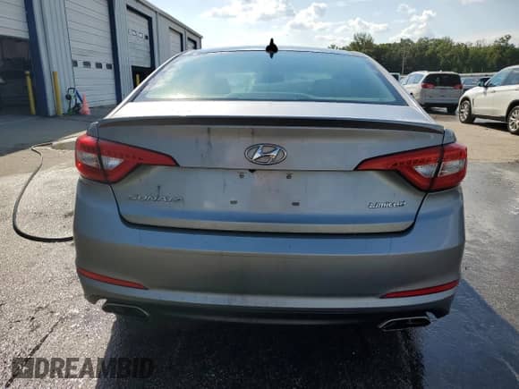 2015 Hyundai Sonata Limited with VIN 5NPE34AF2FH224454, listed as a Copart auction lot 71453985 with 209,385 mi miles and Salvage title. Bid and sale history available at DreamBid. Image 6.