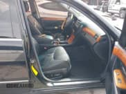 ✅ 2001 Lexus LS 430 • VIN: JTHBN30F910041405 • Lot: 42872149. Listed on IAAI with 247,644 mi. Free auction sales archive from the USA and detailed vehicle history report at DreamBid. Image 5.