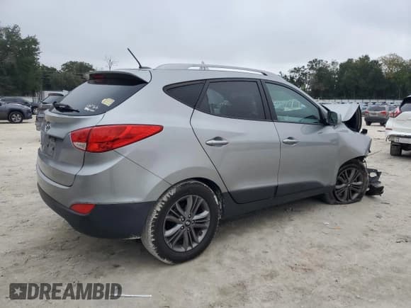 ✅ 2015 Hyundai Tucson SE • VIN: KM8JU3AG3FU107417 • Lot: 90243845. Listed on Copart with 84,646 mi. Free auction sales archive from the USA and detailed vehicle history report at DreamBid. Image 3.