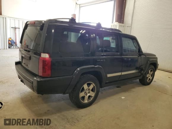 ✅ 2010 Jeep Commander Sport • VIN: 1J4RG4GK9AC158400 • Lot: 53497035. Listed on Copart with 153,309 mi. Free auction sales archive from the USA and detailed vehicle history report at DreamBid. Image 3.