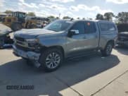 ✅ 2020 Chevrolet Silverado 1500 LT • VIN: 1GCRWCED3LZ333585 • Lot: 82338155. Wystawiony na Copart z przebiegiem 200 237 mil. Bezpłatny archiwum sprzedaży aukcyjnych z USA i szczegółowy raport historii pojazdu na DreamBid. Zdjęcie 1.