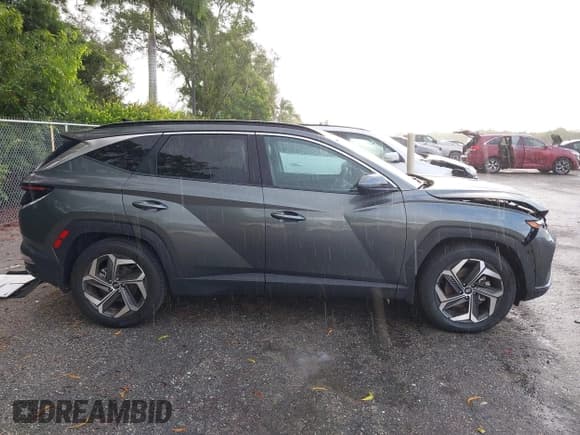✅ 2023 Hyundai Tucson SEL • VIN: 5NMJF3AE3PH201366 • Lot: 43392456. Listed on IAAI with 21,717 mi. Free auction sales archive from the USA and detailed vehicle history report at DreamBid. Image 13.