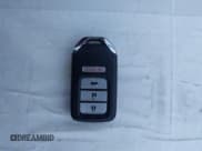 ✅ 2018 Honda Civic Si • VIN: 2HGFC3A56JH755407 • Лот: 43900150. Опубликован ранее на IAAI с пробегом 117 787 миль. Бесплатный доступ к архиву аукционных продаж из США и подробный отчёт об истории автомобиля на DreamBid. Изображение 11.