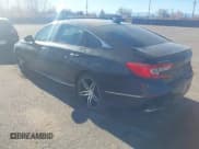 ✅ 2022 Honda Accord Touring • VIN: 1HGCV3F93NA006822 • Lot: 43717295. Listed on IAAI with 86,639 mi. Free auction sales archive from the USA and detailed vehicle history report at DreamBid. Image 3.