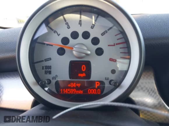 2007 MINI Hardtop S with VIN WMWMF73597TL91834, listed as a IAAI auction lot 43563516 with 114,589 mi miles and . Bid and sale history available at DreamBid. Image 7.