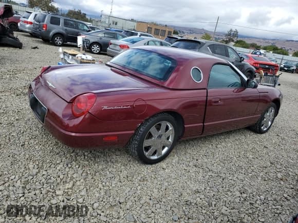 ✅ 2004 Ford Thunderbird Deluxe • VIN: 1FAHP60A84Y106512 • Lot: 84985615. Wystawiony na Copart z przebiegiem 72 291 mil. Bezpłatny archiwum sprzedaży aukcyjnych z USA i szczegółowy raport historii pojazdu na DreamBid. Zdjęcie 3.