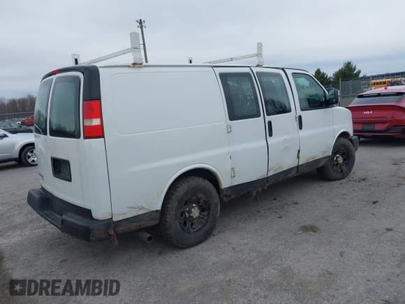 ✅ 2011 Chevrolet Express Cargo • VIN: 1GCSGAFX2B1143849 • Lot: 41858628. Listed on IAAI with 104,097 mi. Free auction sales archive from the USA and detailed vehicle history report at DreamBid. Image 4.
