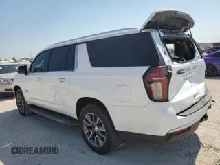 ✅ 2021 Chevrolet Suburban LT • VIN: 1GNSCCKD3MR228715 • Lot: 72997674. Wystawiony na Copart z przebiegiem 48 347 mil. Bezpłatny archiwum sprzedaży aukcyjnych z USA i szczegółowy raport historii pojazdu na DreamBid. Zdjęcie 2.