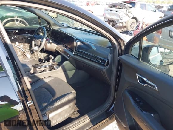 ✅ 2023 Kia Sportage X-Line • VIN: 5XYK6CAF8PG123190 • Лот: 43130884. Опубликован ранее на IAAI с пробегом 31 762 миль. Бесплатный доступ к архиву аукционных продаж из США и подробный отчёт об истории автомобиля на DreamBid. Изображение 5.