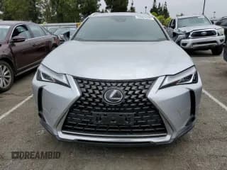 ✅ 2019 Lexus UX 200 • VIN: JTHY3JBH3K2015326 • Lot: 49907933. Listed on Copart with 44,545 mi. Free auction sales archive from the USA and detailed vehicle history report at DreamBid. Image 5.
