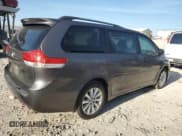 ✅ 2013 Toyota Sienna LE • VIN: 5TDJK3DC7DS068934 • Lot: 92495345. Listed on Copart with 102,035 mi. Free auction sales archive from the USA and detailed vehicle history report at DreamBid. Image 3.