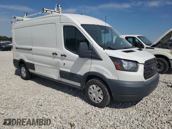 ✅ 2018 Ford Transit • VIN: 1FTBW2CM2JKA51488 • Лот: 71194935. Опубликован ранее на Copart с пробегом 203 682 миль. Бесплатный доступ к архиву аукционных продаж из США и подробный отчёт об истории автомобиля на DreamBid. Изображение 4.