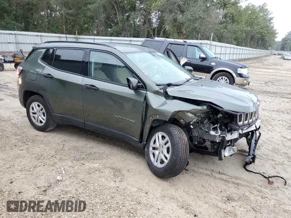 ✅ 2018 Jeep Compass Sport • VIN: 3C4NJCAB9JT186274 • Lot: 89825955. Wystawiony na Copart z przebiegiem 42 539 mil. Bezpłatny archiwum sprzedaży aukcyjnych z USA i szczegółowy raport historii pojazdu na DreamBid. Zdjęcie 4.
