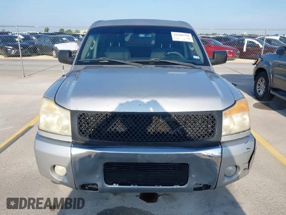 ✅ 2012 Nissan Titan SL • VIN: 1N6BA0ED2CN307658 • Lot: 42369756. Wystawiony na IAAI z przebiegiem 305 852 mil. Bezpłatny archiwum sprzedaży aukcyjnych z USA i szczegółowy raport historii pojazdu na DreamBid. Zdjęcie 13.