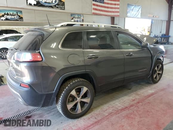 ✅ 2020 Jeep Cherokee Limited • VIN: 1C4PJMDX1LD572217 • Lot: 84725735. Wystawiony na Copart z przebiegiem 70 887 mil. Bezpłatny archiwum sprzedaży aukcyjnych z USA i szczegółowy raport historii pojazdu na DreamBid. Zdjęcie 3.